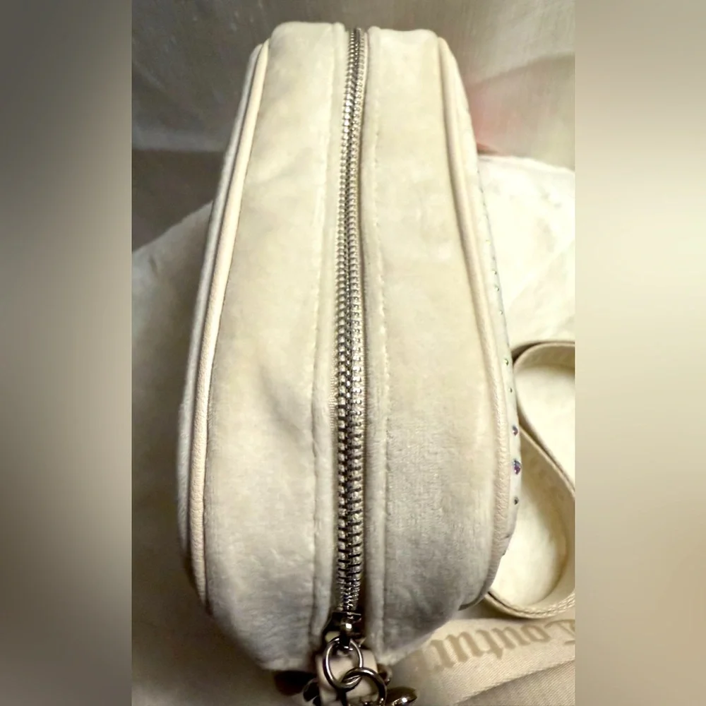 NEW Juicy Couture White Fuzzy Camera Crossbody Bag
